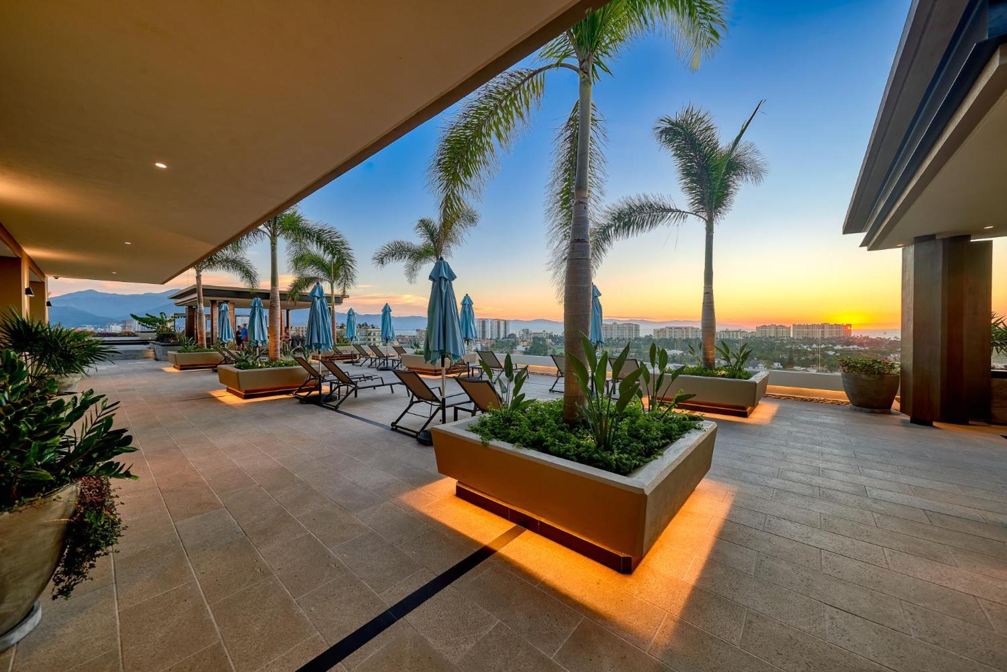 Apartment Luxurious Penthouse In *