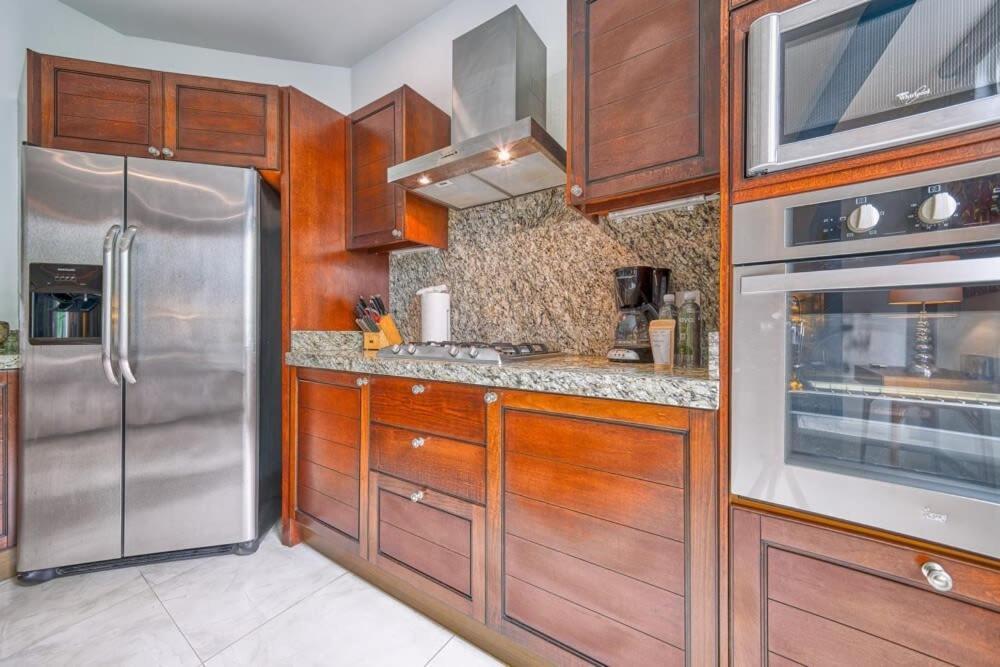 V399 Amazing 1br With Rooftop Pool In Zona Romantica