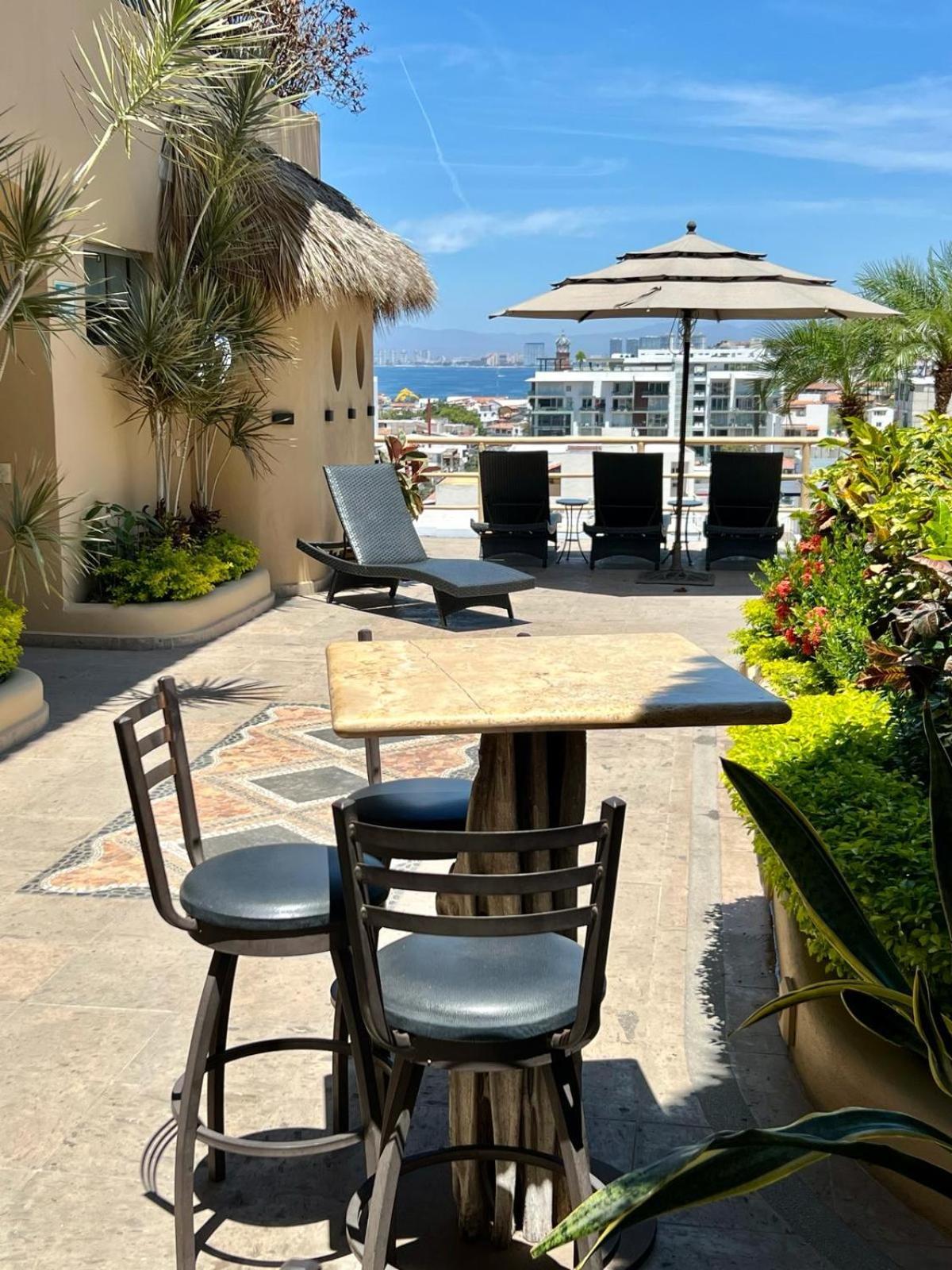 Bambu In Heart Of Romantic Zone Apartamento Puerto Vallarta