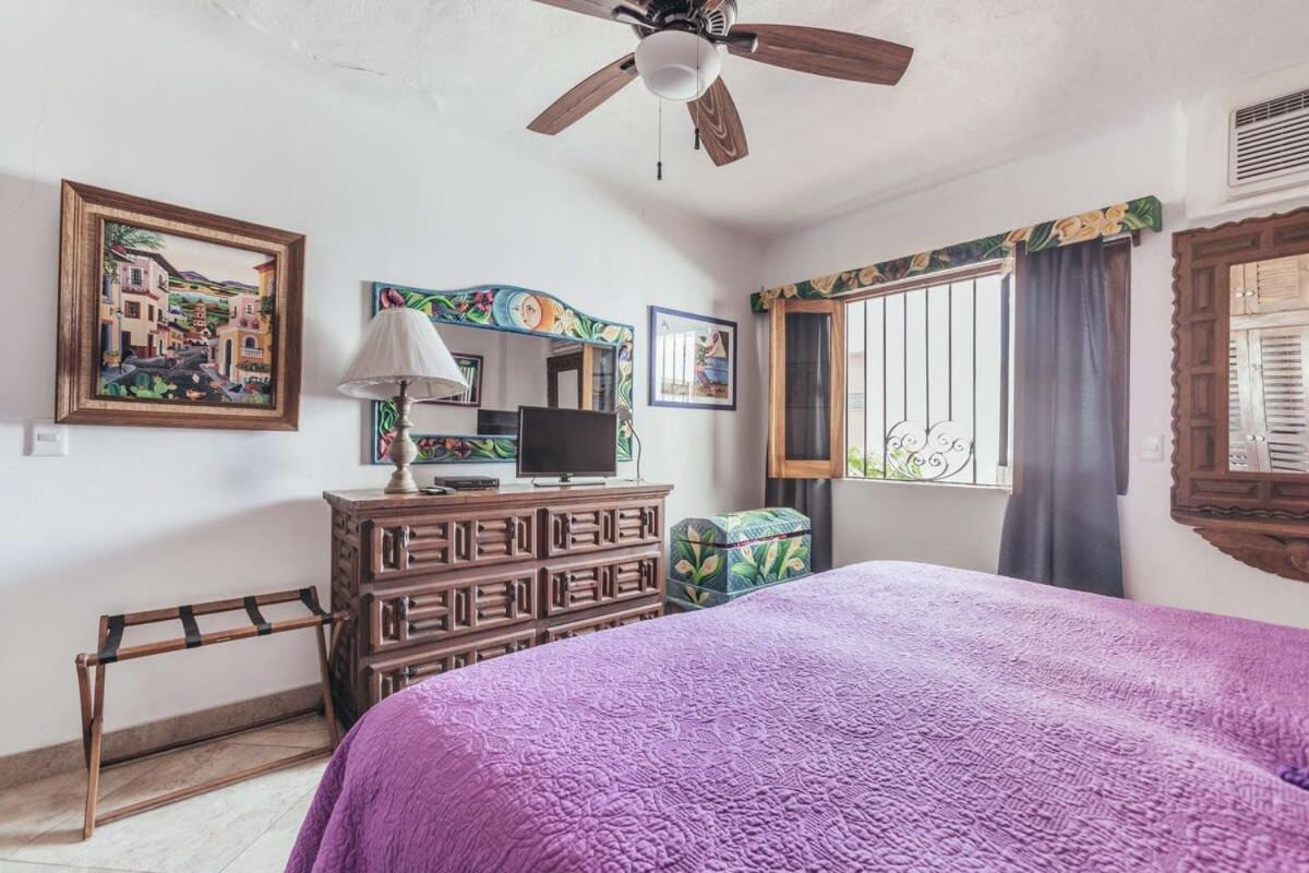 Ocean View 2br Condo-balcony-beach-pool Puerto Vallarta