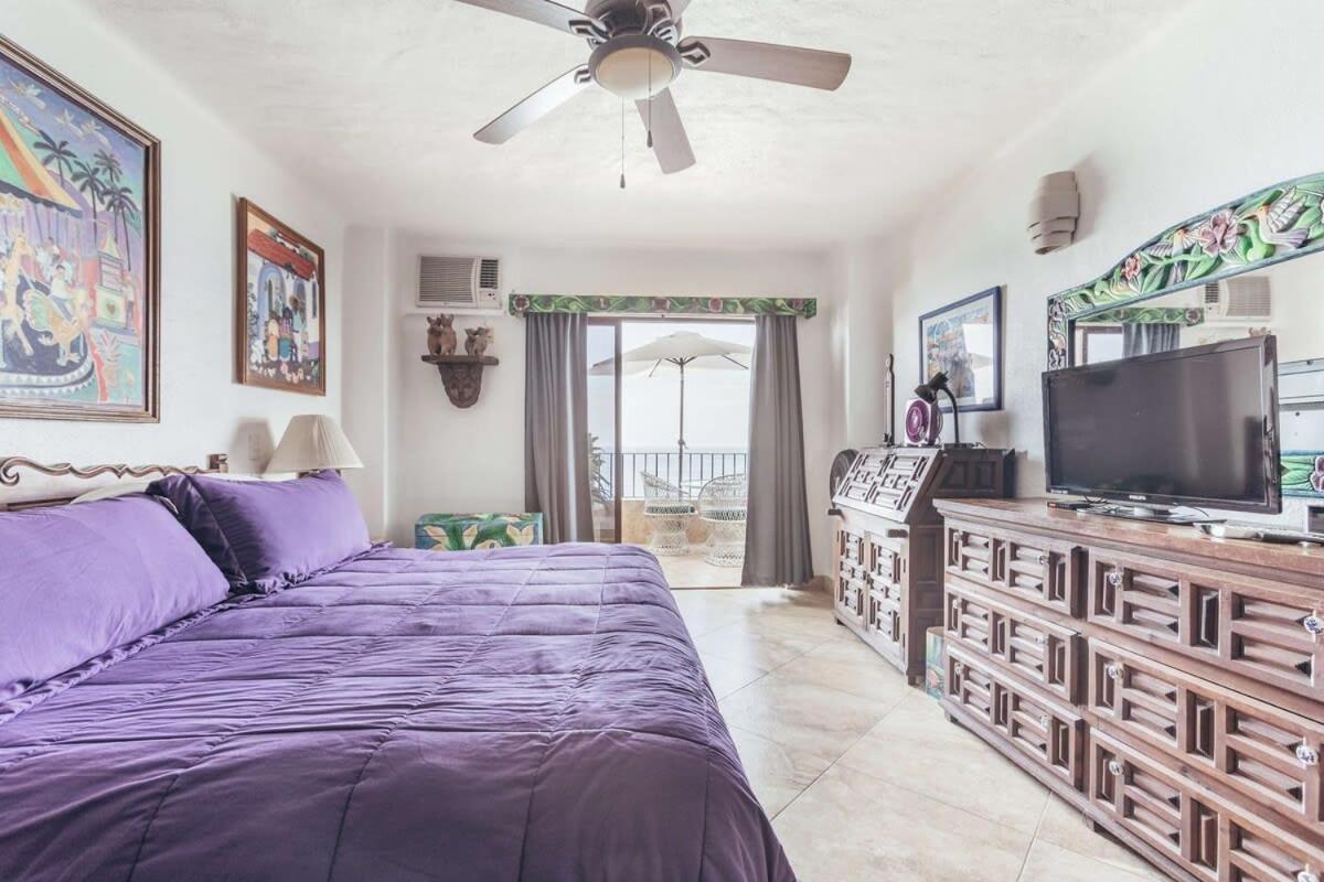 Ocean View 2br Condo-balcony-beach-pool Puerto Vallarta