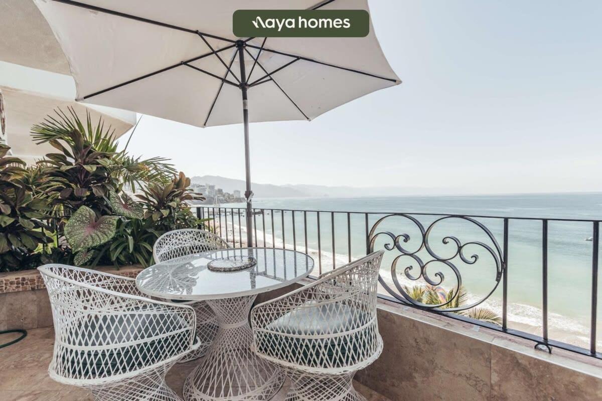 Ocean View 2br Condo-balcony-beach-pool