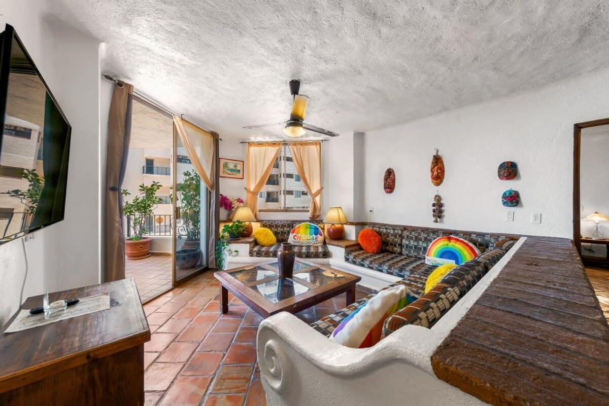 Ocean View 2br Condo-balcony-beach-pool * Puerto Vallarta