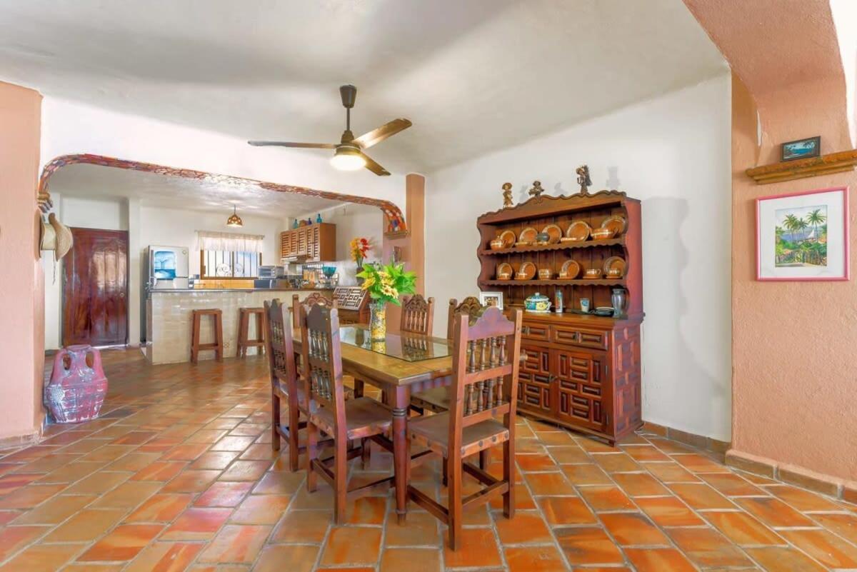 Ocean View 2br Condo-balcony-beach-pool * Puerto Vallarta