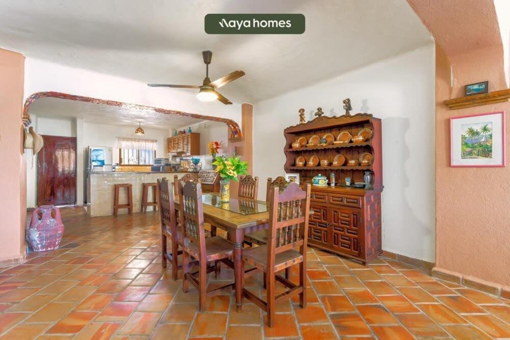 Ocean View 2br Condo-balcony-beach-pool Apartment Puerto Vallarta