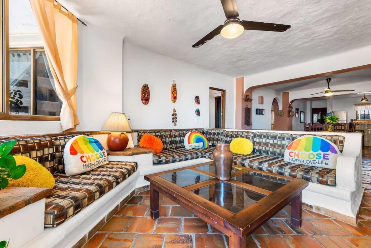 Ocean View 2br Condo-balcony-beach-pool Apartment Puerto Vallarta