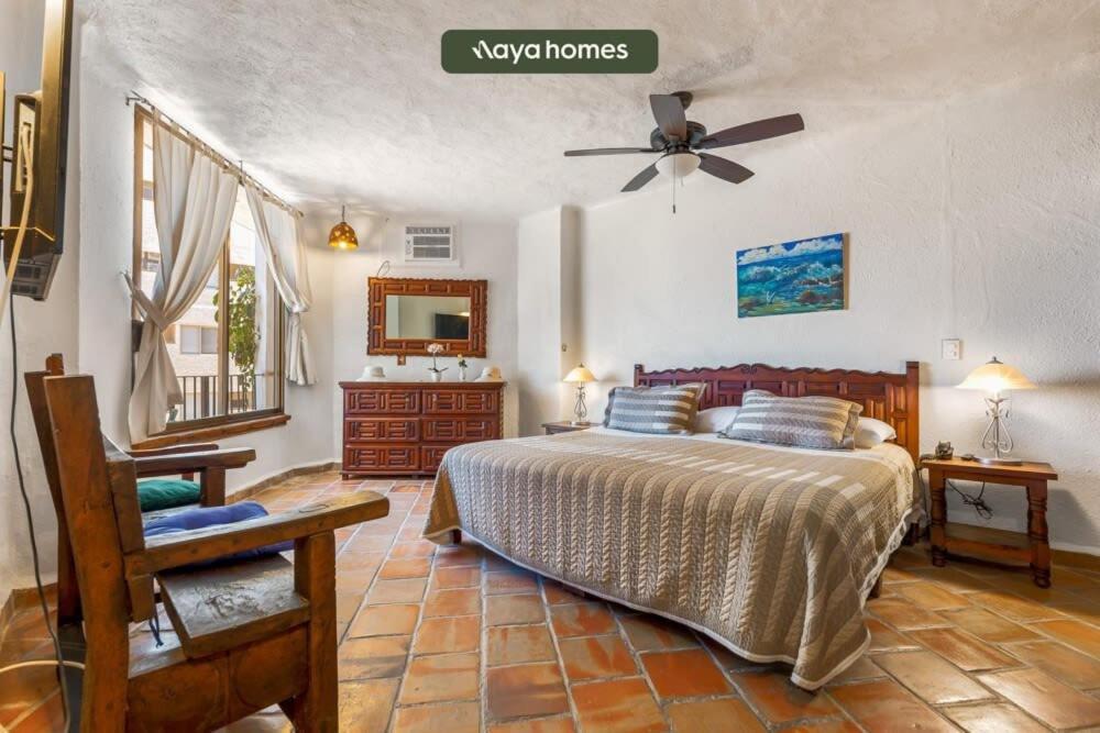 Ocean View 2br Condo-balcony-beach-pool Apartment