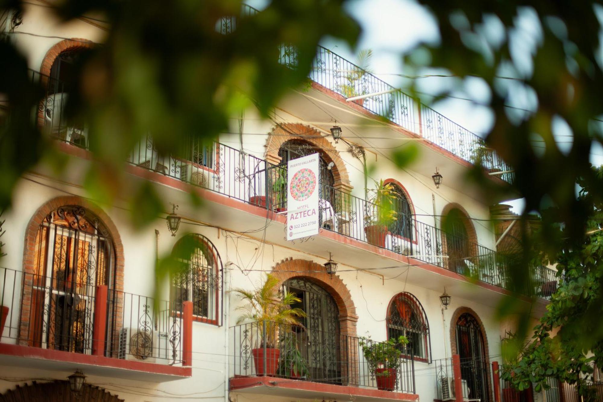 Azteca Puerto Vallarta