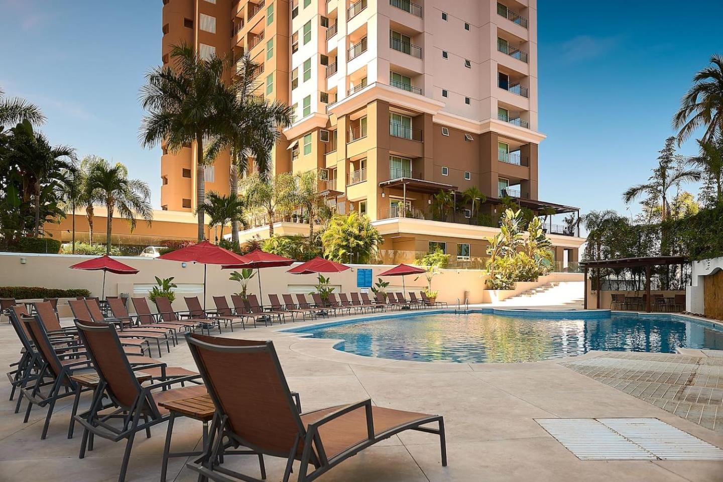 Grand Venetian Beachfront