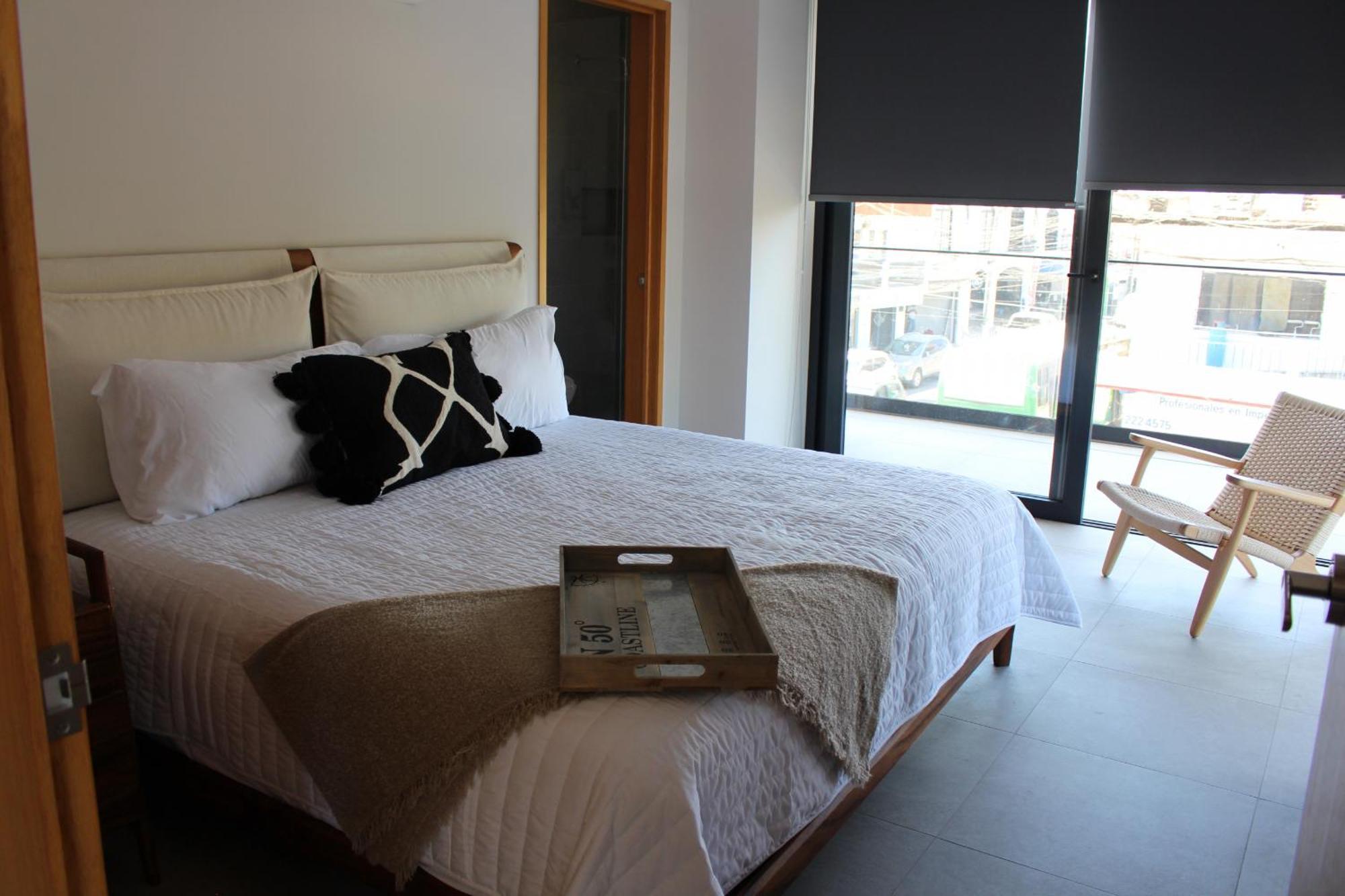 Apartment 105 Downtown, Rooftop - Ocean View