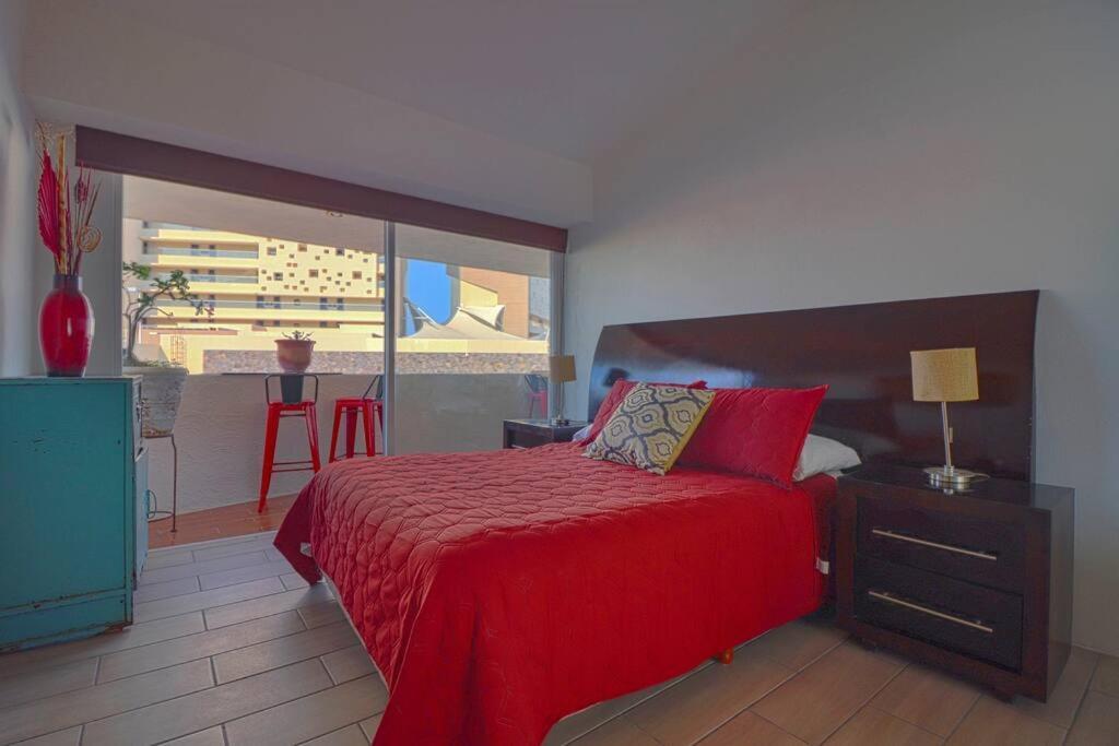 Apartamento La Joya - Penthouse Unit - Partial Ocean Views *