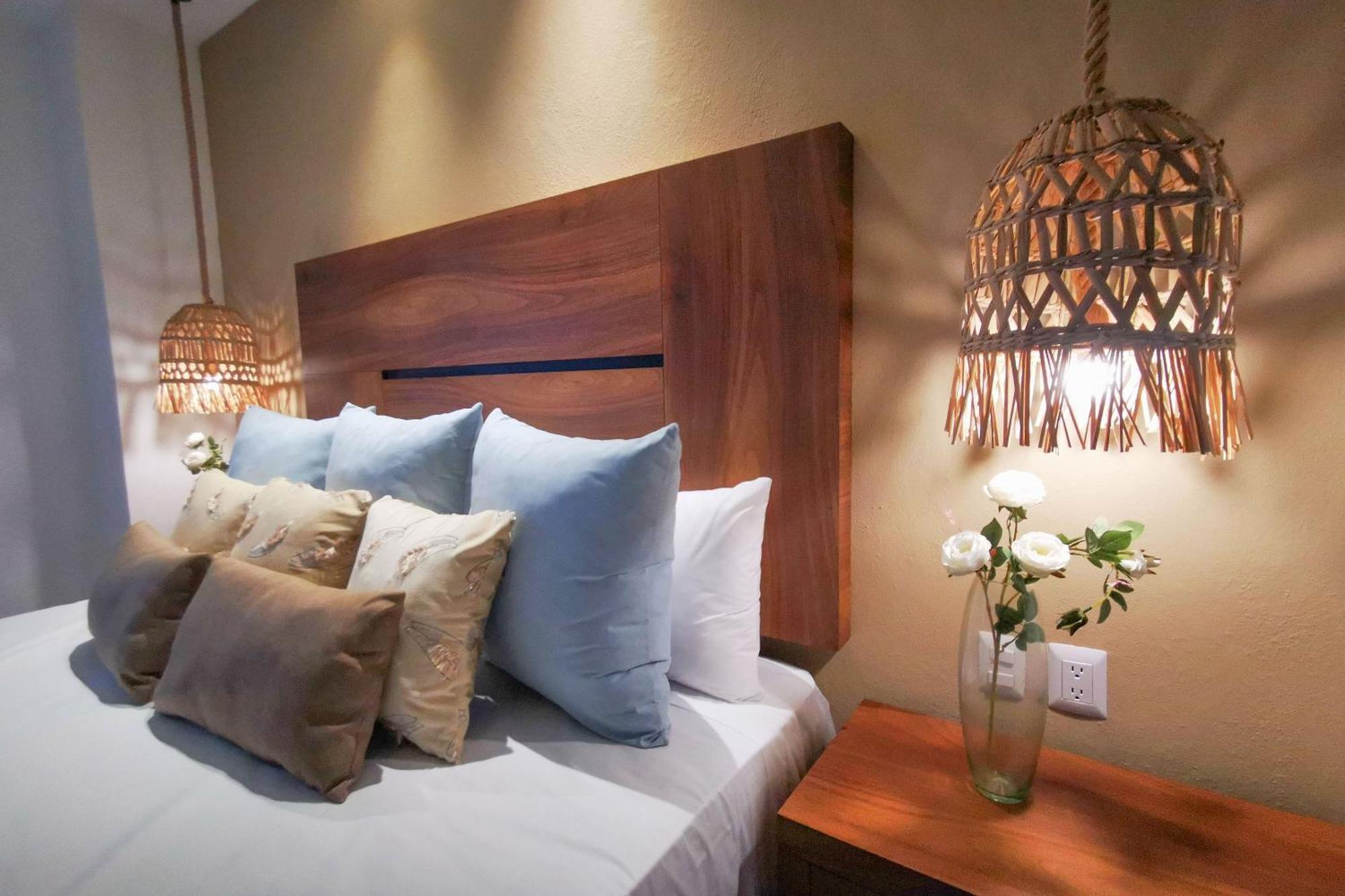 Apartamento 6 Blocks To Beach, Roof Terrace With Spa Tub & Bbq *