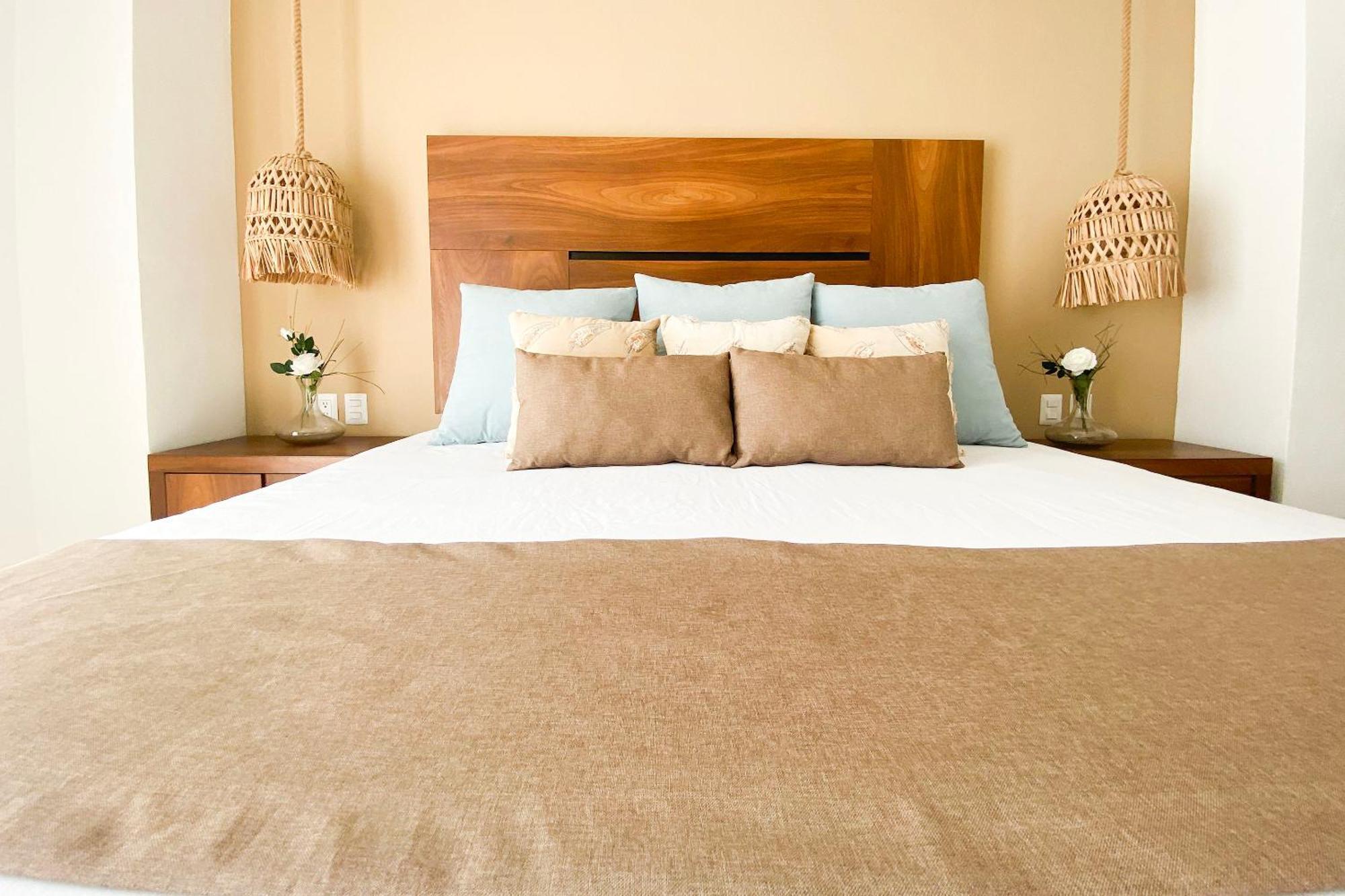 Apartamento 6 Blocks To Beach, Roof Terrace With Spa Tub & Bbq
