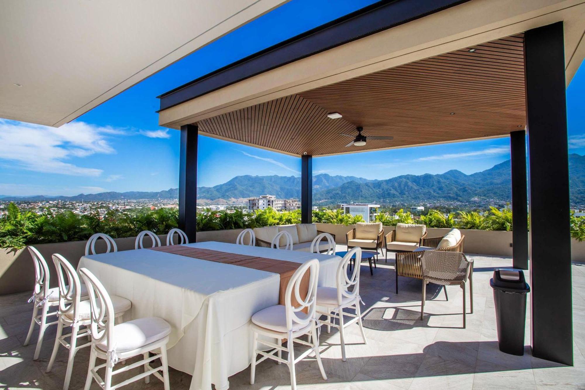 Sleek Versalles 2br Roma Encore Puerto Vallarta