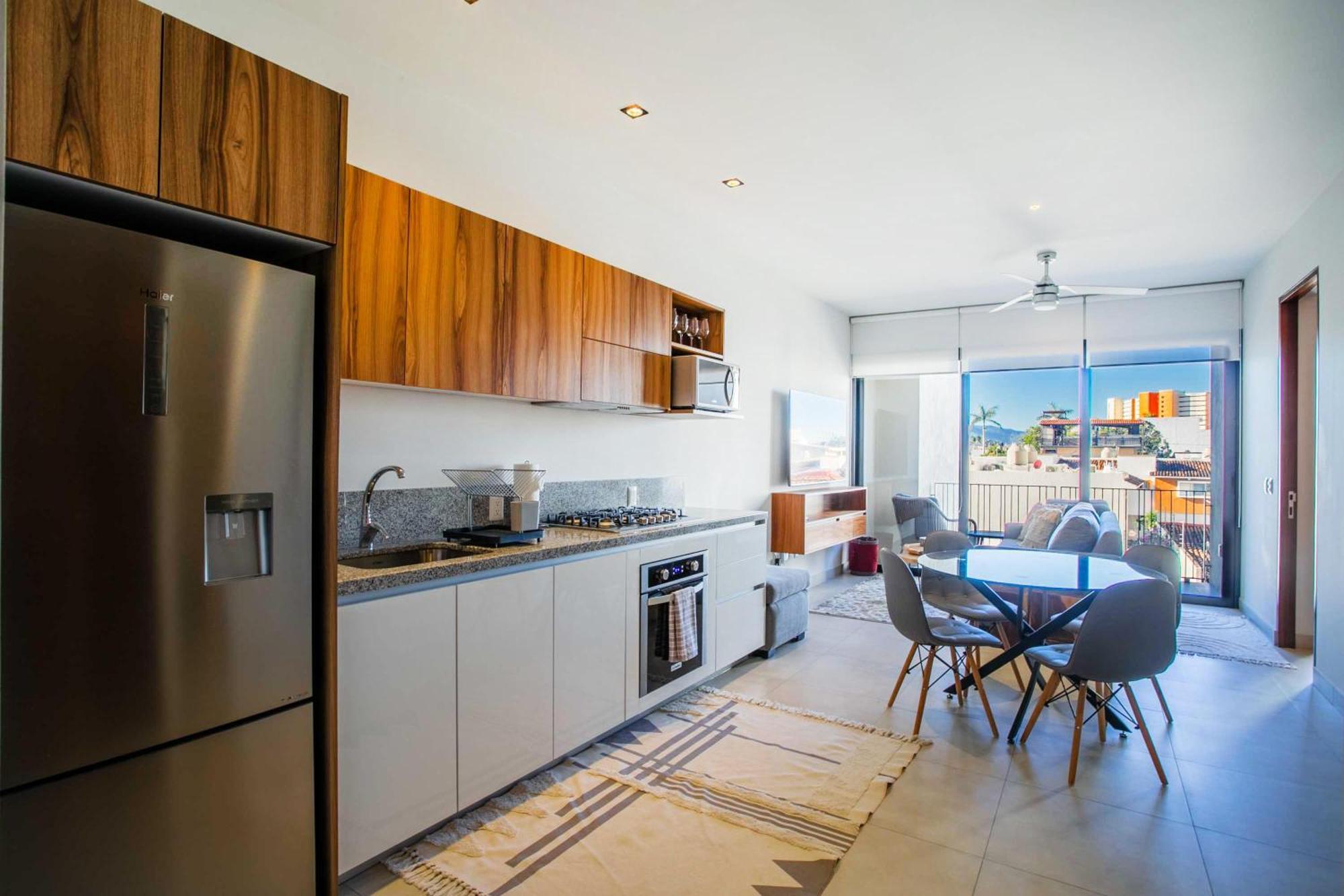 Chic Versalles Haven, 2br With Gym Holiday home Puerto Vallarta