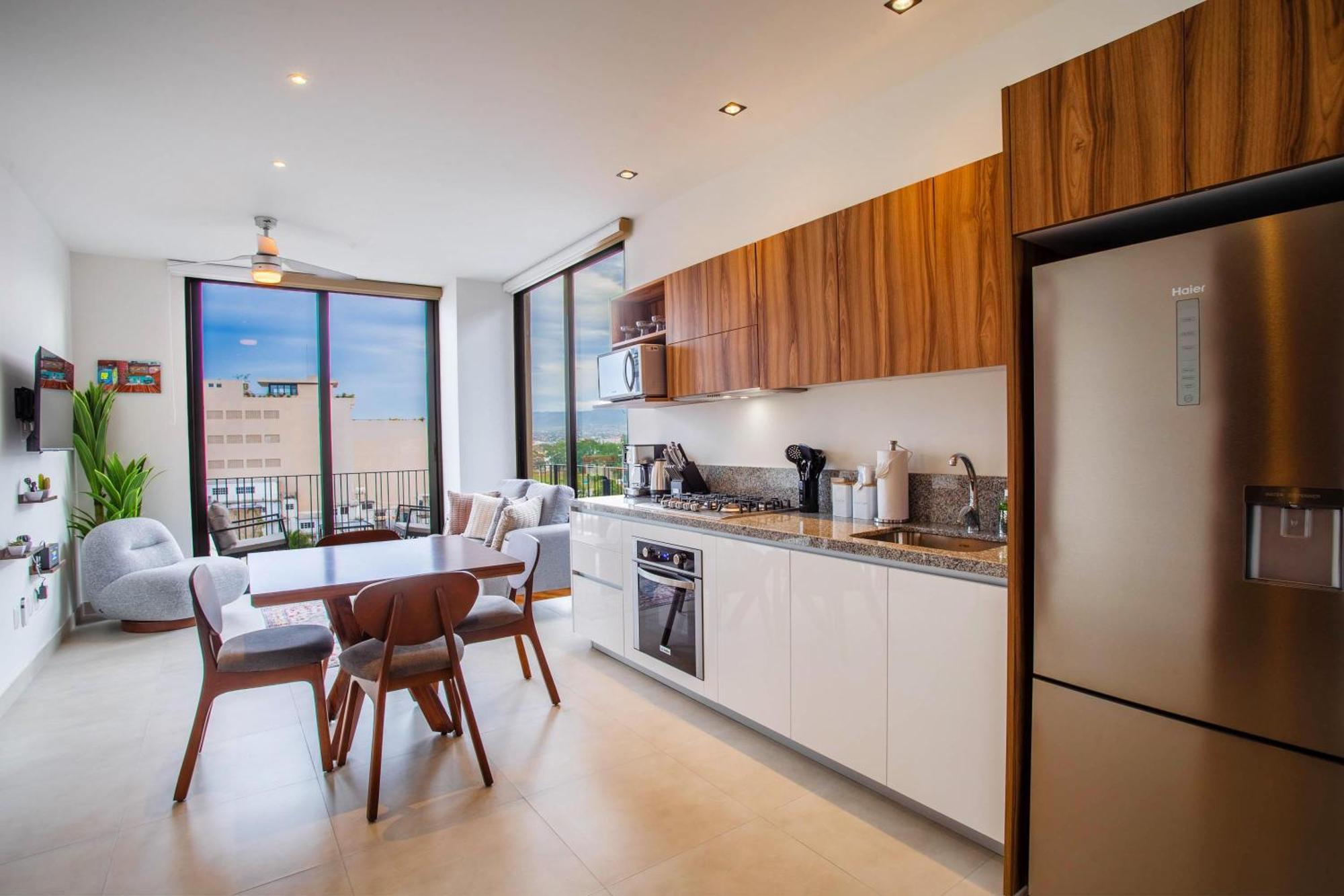 Floor Skyline 2br In Versalles * Puerto Vallarta