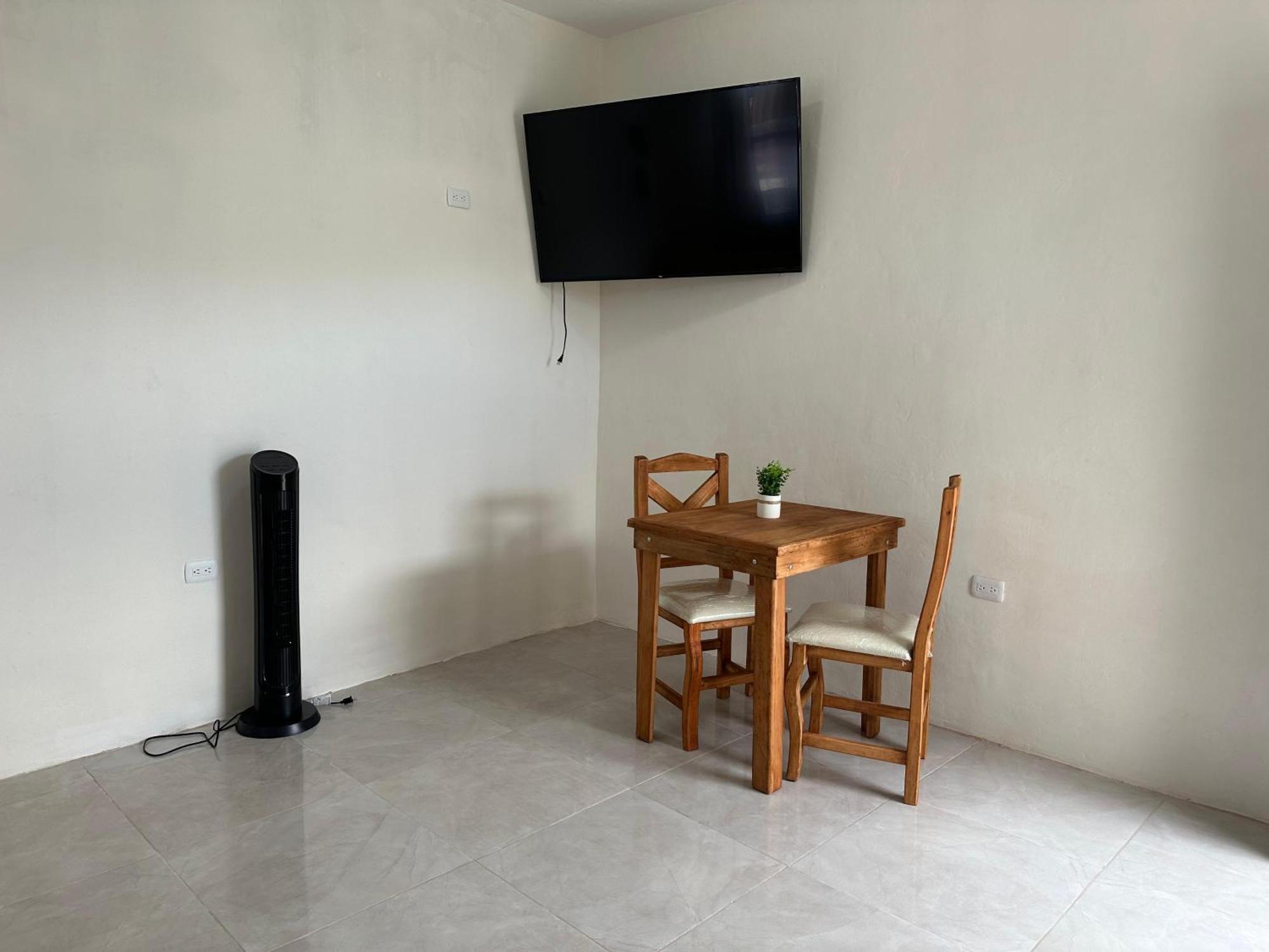 Estudios Jini Apartment *