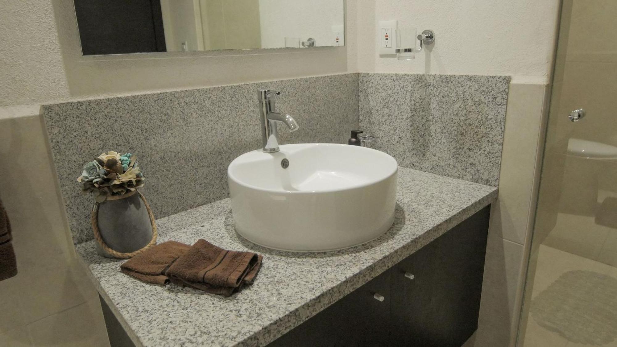 2condo With Balcony Sharing - Outstanding! * Puerto Vallarta