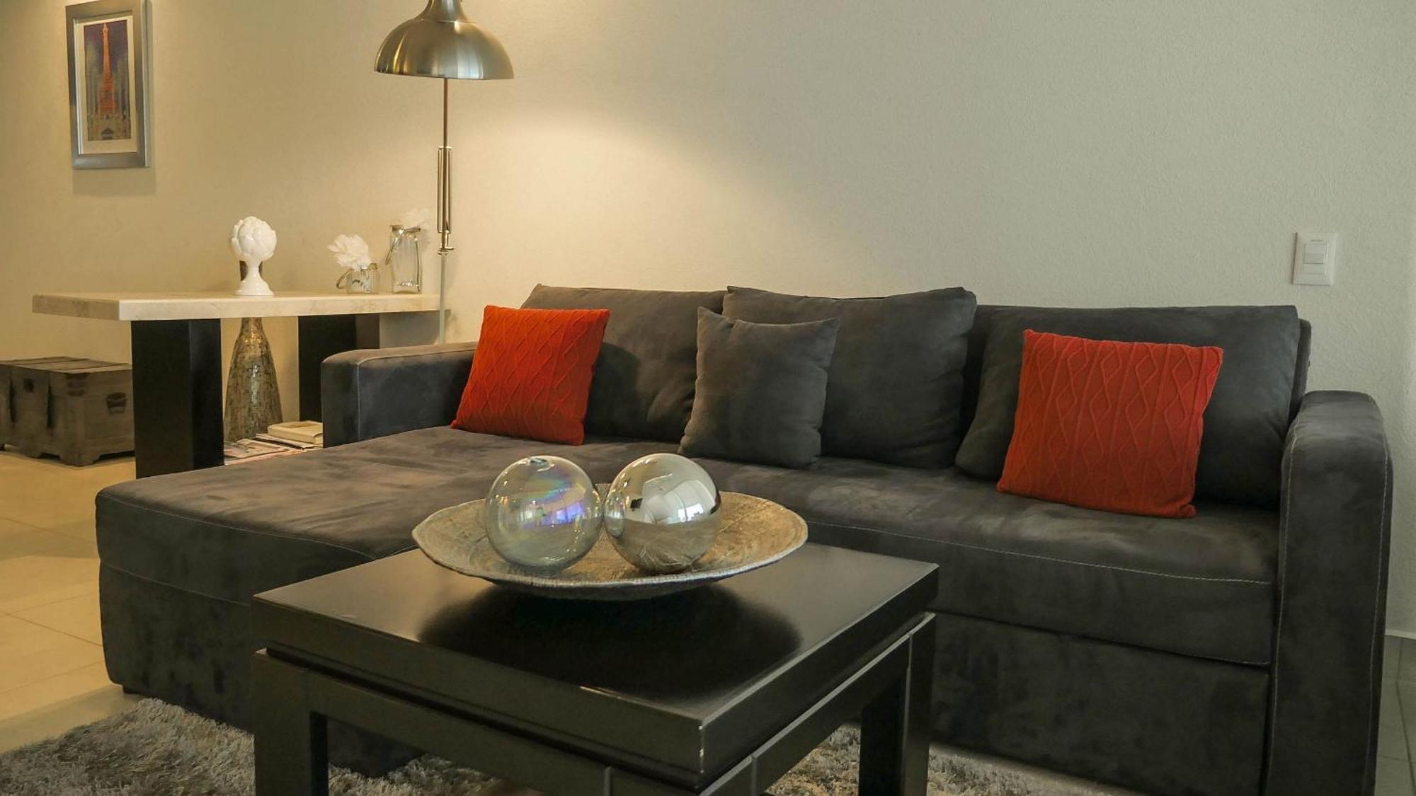 2condo With Balcony Sharing - Outstanding! Apartamento *
