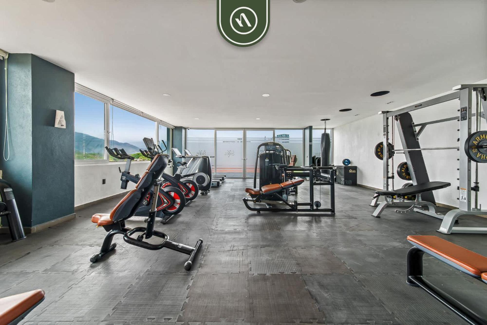 Apartamento 1br With Private Balcony - Zone *