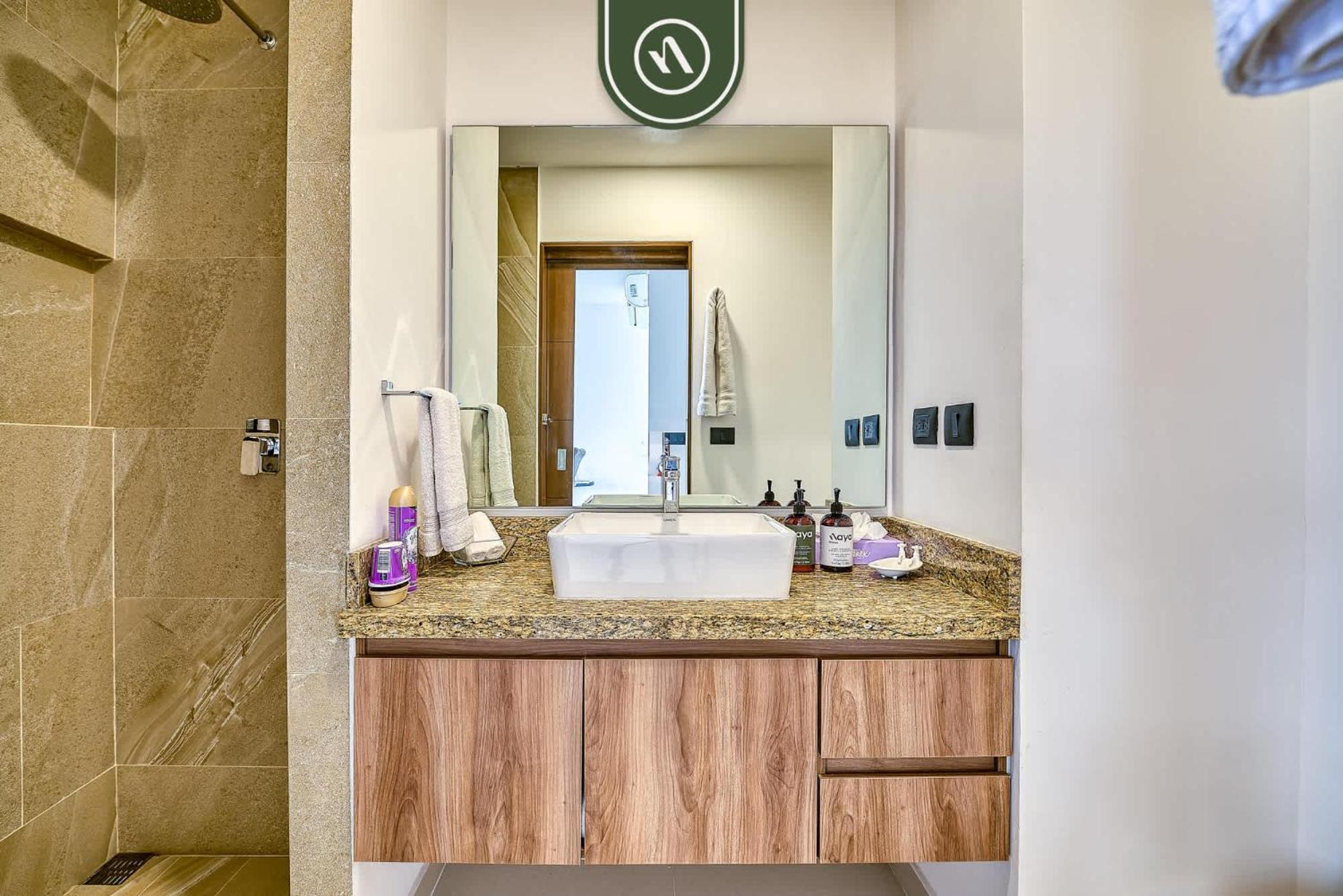 1br With Private Balcony - Zone Apartamento *