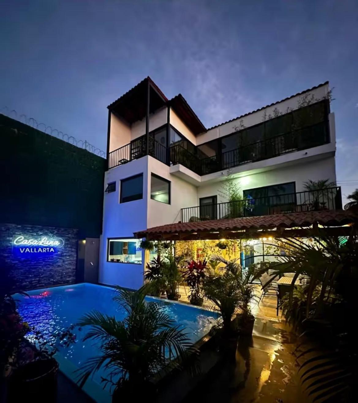 Casa Luna Villa *