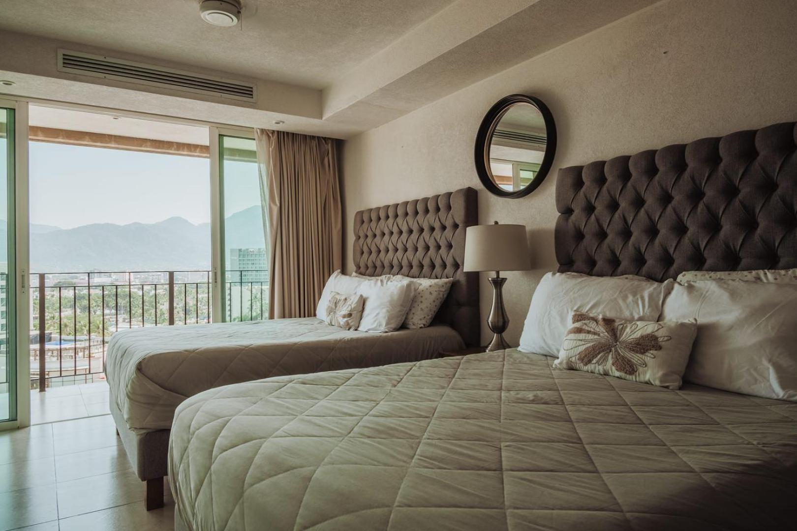 Apartment Grand Venetian Beachfront *