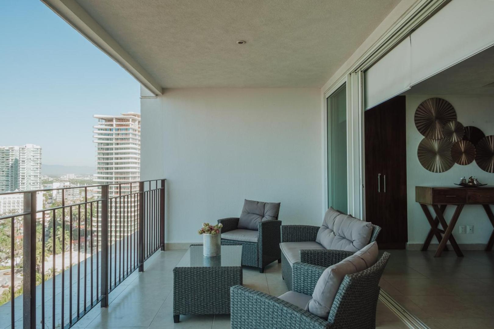 Apartment Grand Venetian Beachfront *