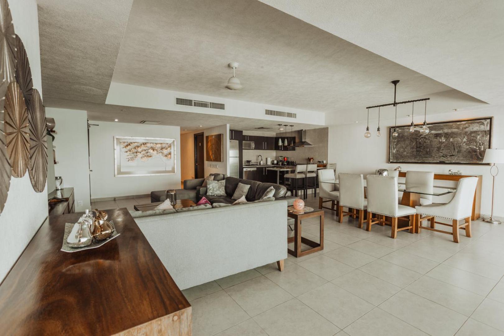 Apartment Grand Venetian Beachfront