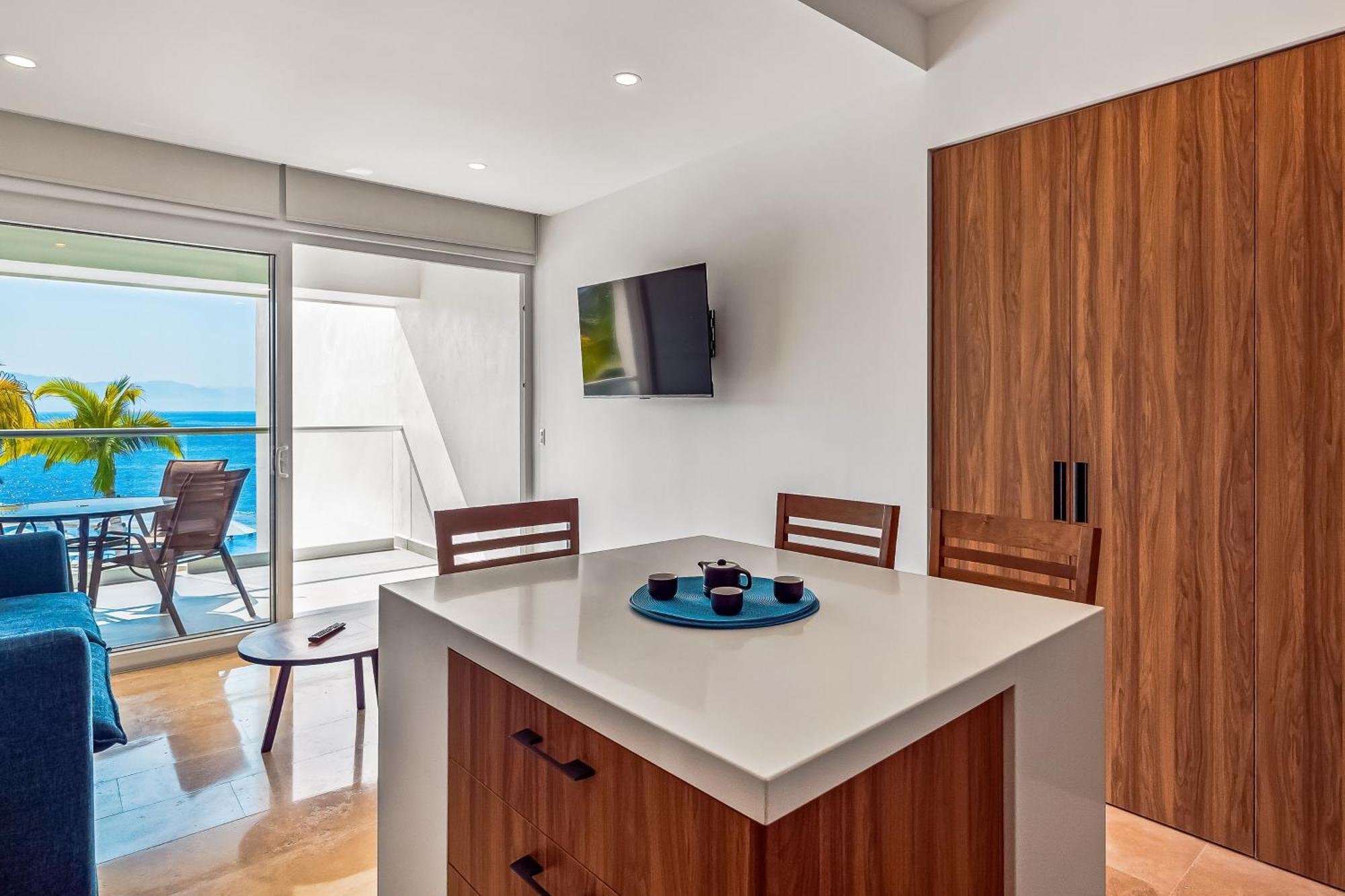 Sapphire Shores At Harbor Torre Norte *