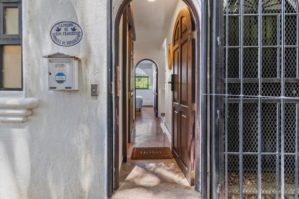 The Mission Of San Francisco Apartment *