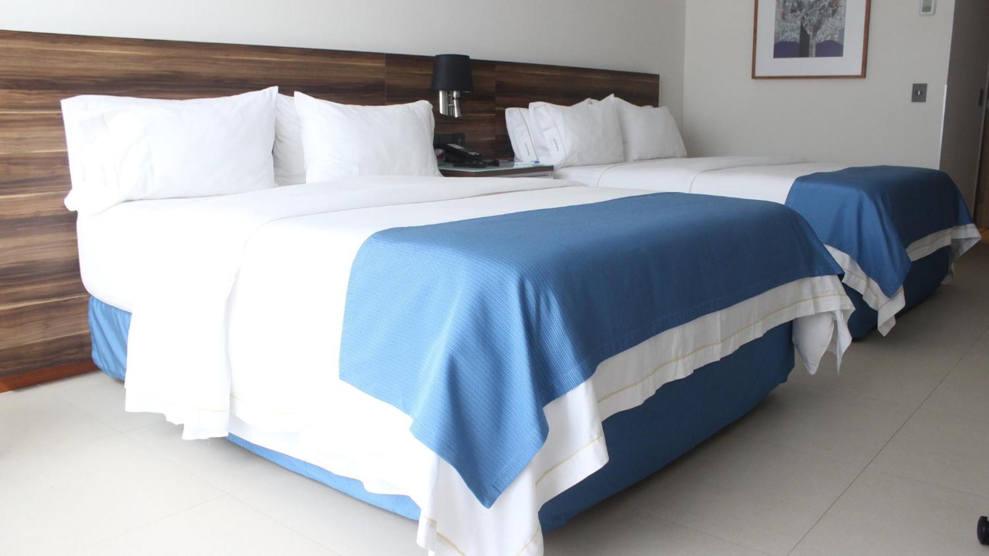 Express By Ihg 4*