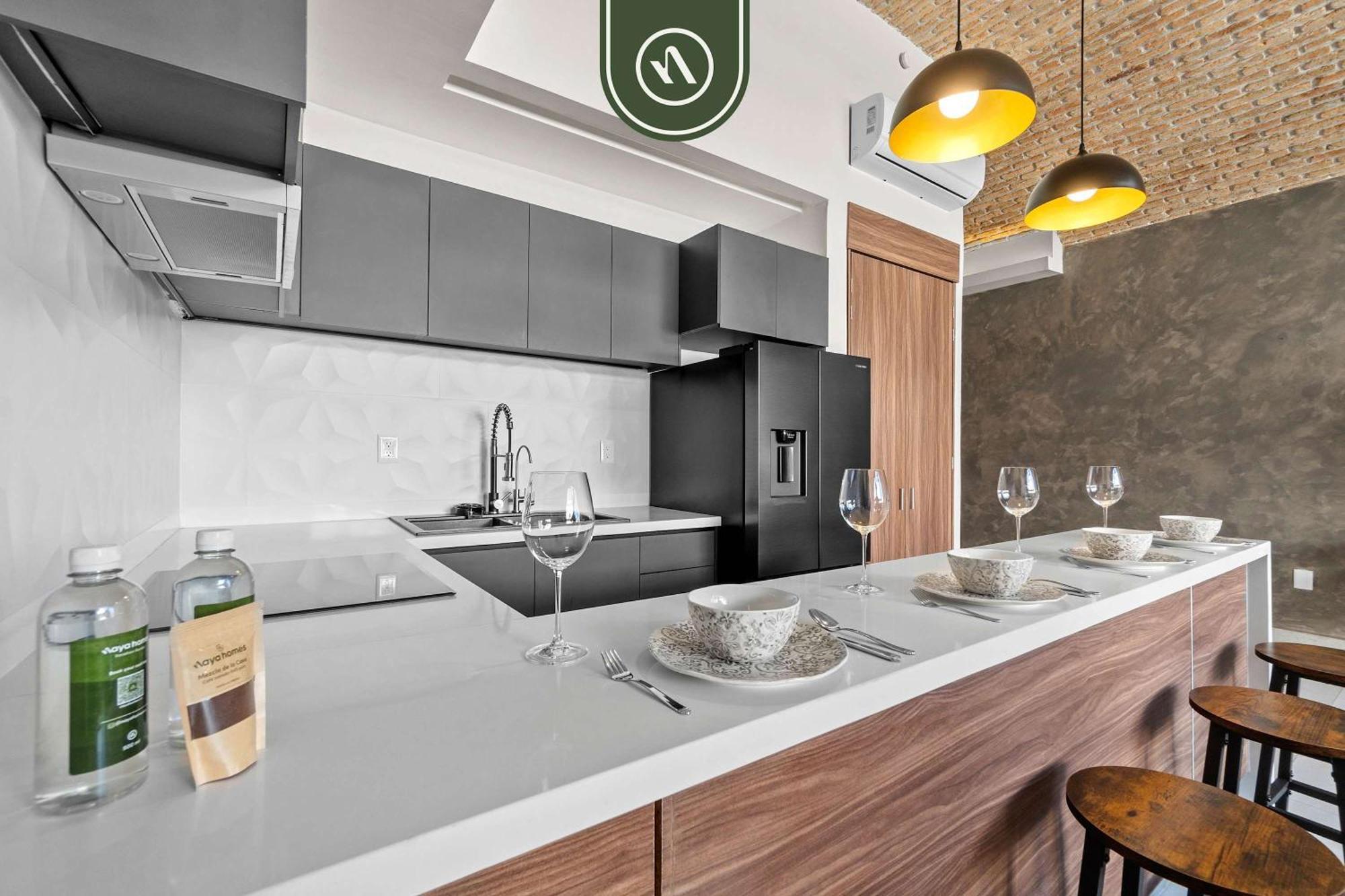 Apartment Restored Historic 2 Bedroom In Downtown - Pool