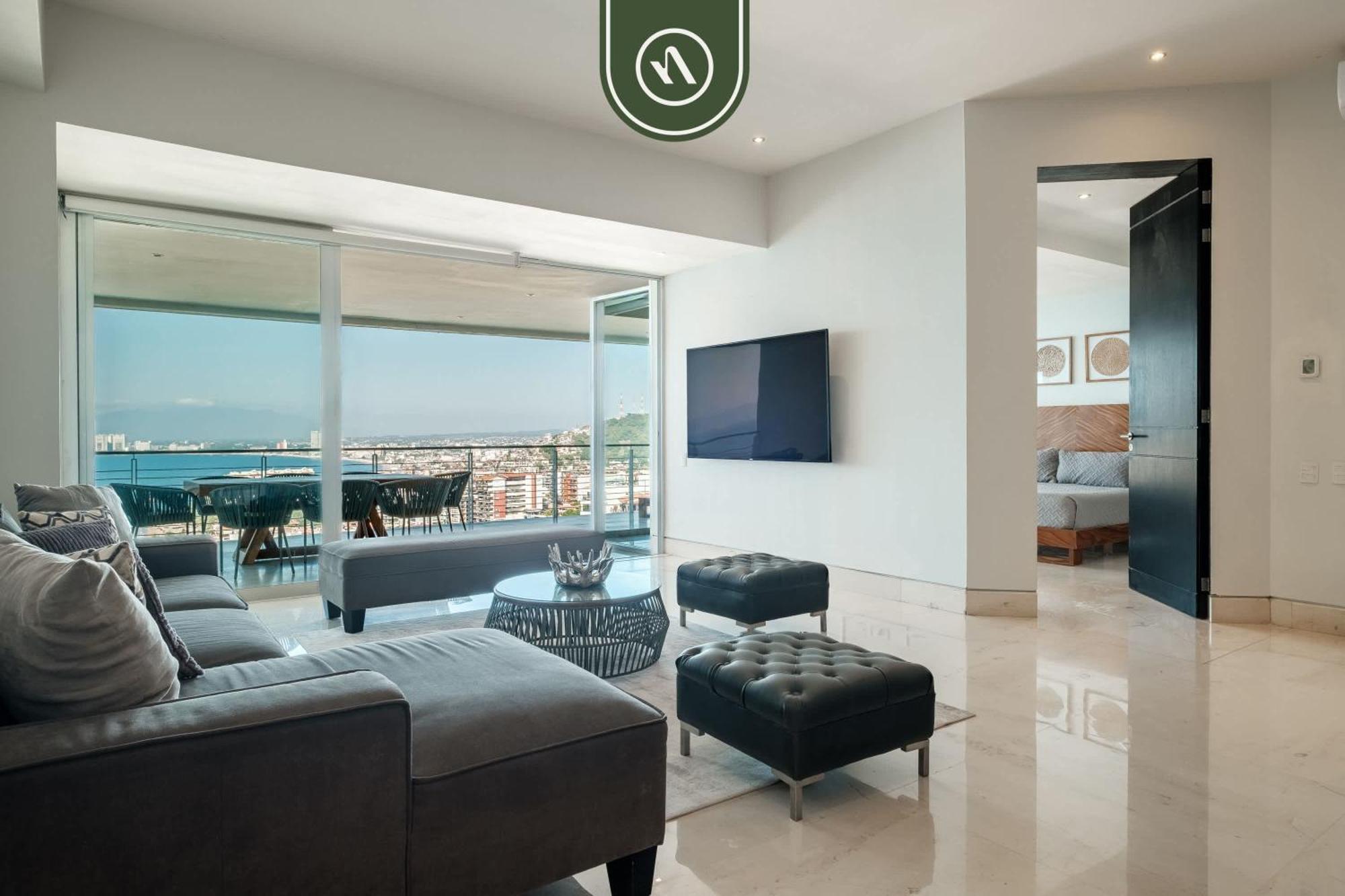 Oceanview 3 Bedroom Penthouse With Private Terrace - Bbq Apartment
