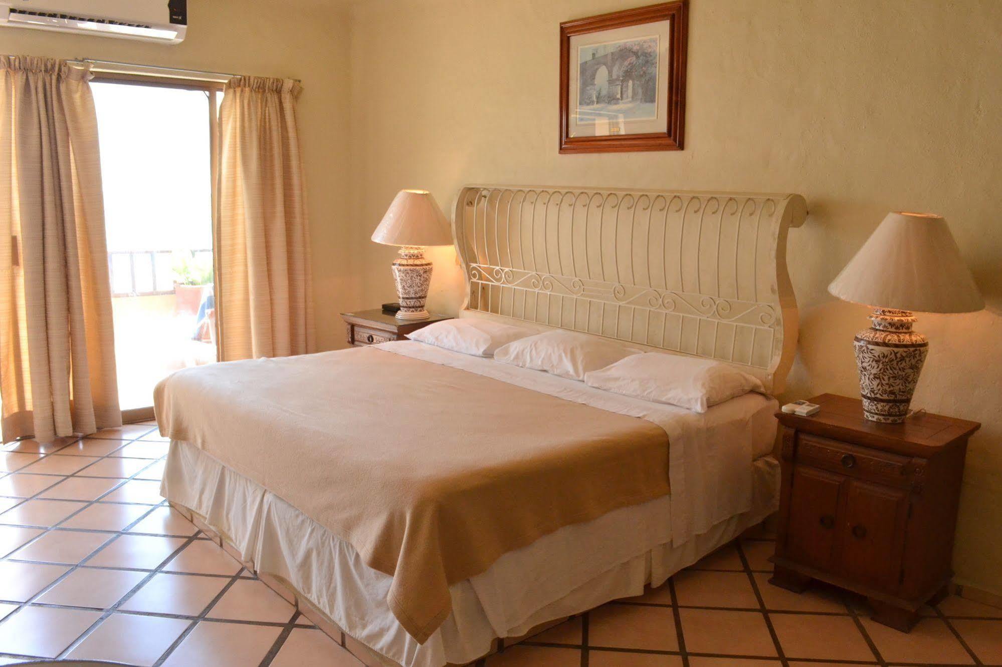 Los Tules By Destino Resort 4*
