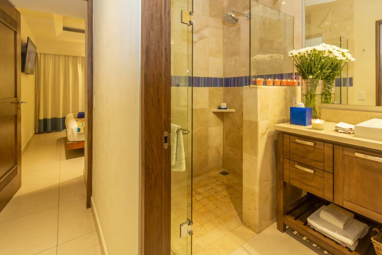 V Azul Vallarta - Luxury Vacation Adults Only Hotel Puerto Vallarta