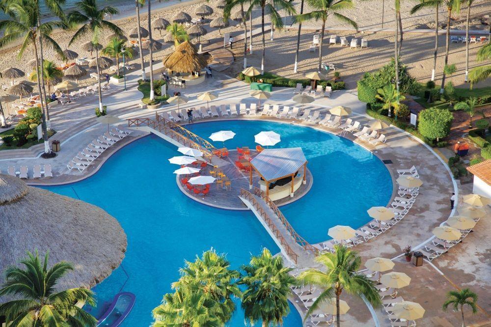 1242 Pacific Aparthotel