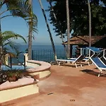 Lindo Mar Resort