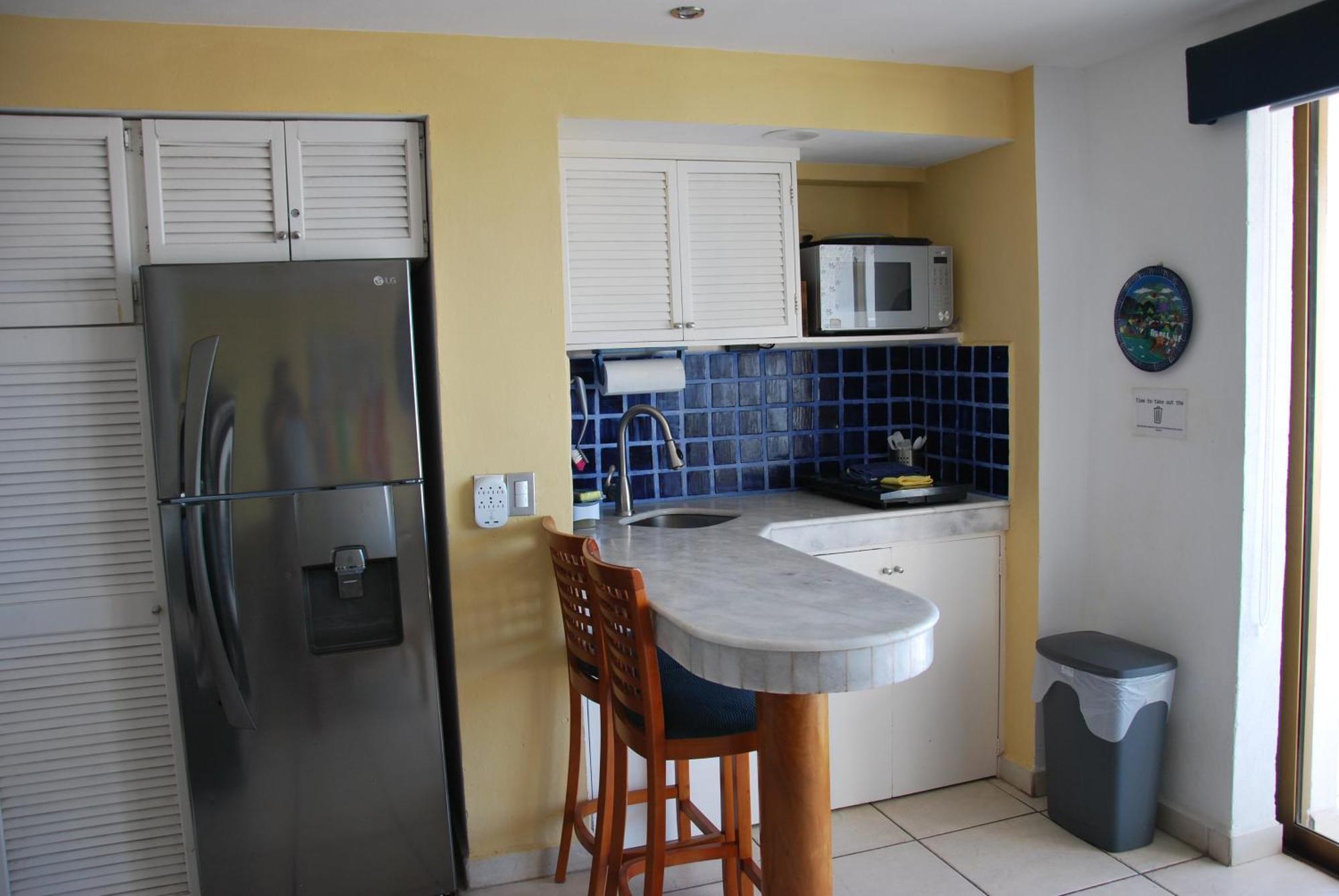 Apartment Beachfront View Beside La Isla Mall *